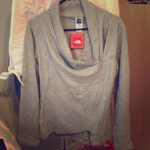 The North Face Womens heather grey Sharlet wrap